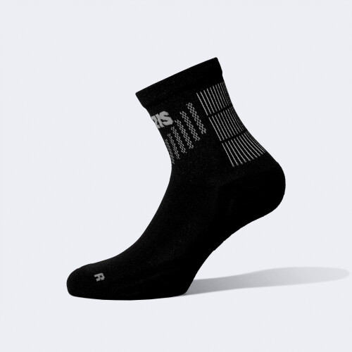 Complete the look with the Comptech Endurance Cushioned Ankle Socks in Black - a functional and stylish gift for active individuals.